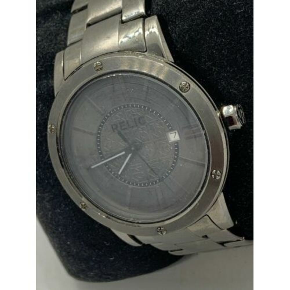 Relic ZR11998 Men's Watch Stainless Steel Analog Round 44mm Grey Date Round D809